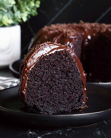 Easy Chocolate Bundt Cake Recipe
