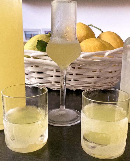 Limoncello Recipe – Make Authentic Italian Limoncello at Home