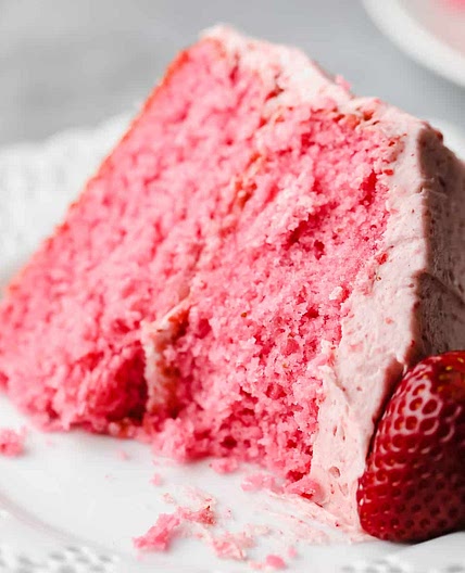 Vegan Strawberry Cake