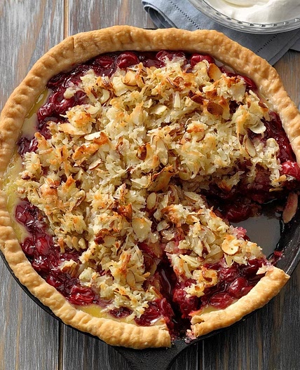 Macaroon Cherry Pie