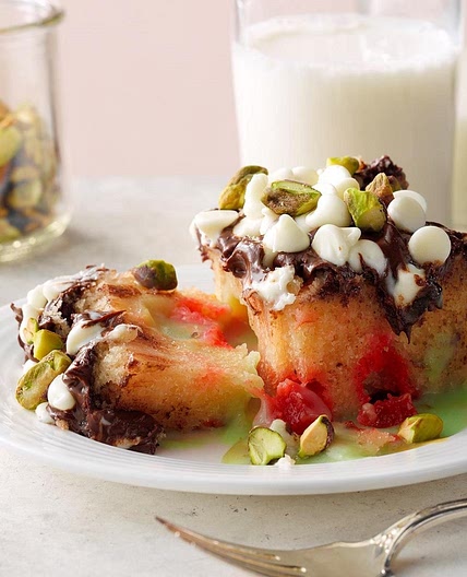 Slow-Cooker Spumoni Cake