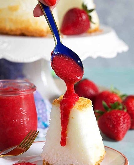 How to Make Strawberry Puree