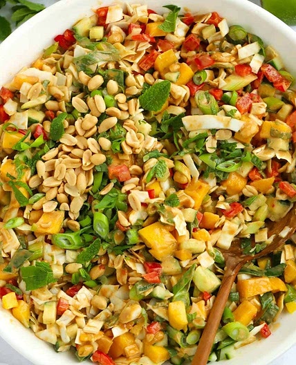 Crunchy Cabbage Salad {with Peanut Dressing}