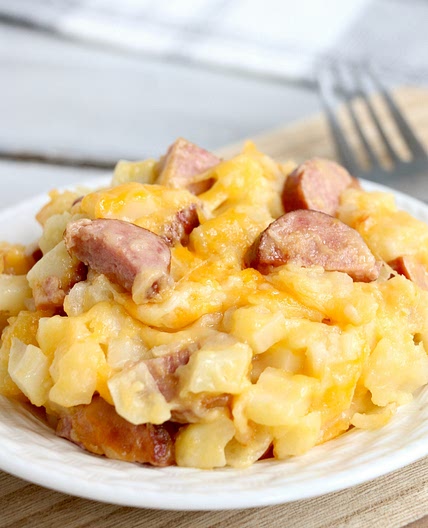Slow Cooker Cheesy Kielbasa Hashbrown Casserole