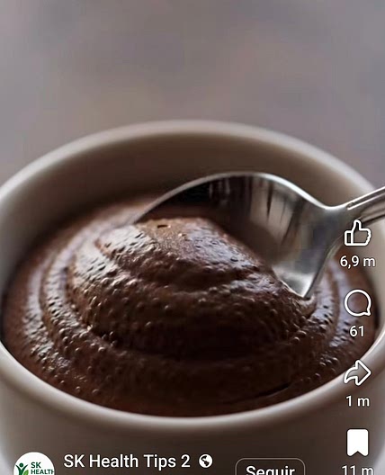 Chia chocolate mousse