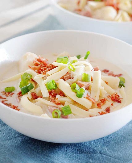 Slow Cooker Loaded Baked Potato Soup
