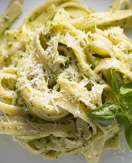 Fettuccine al Pesto
