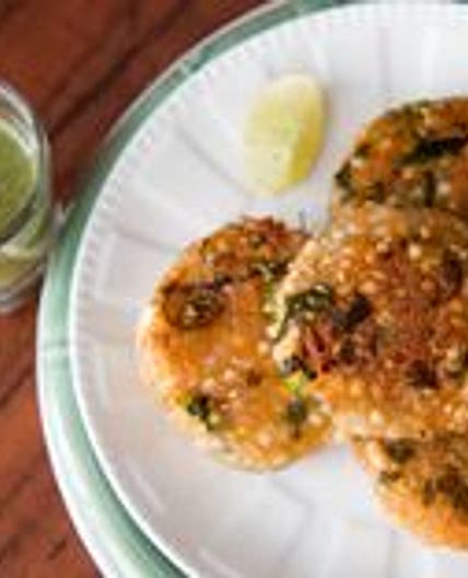 Sabudana Tikki Recipe ( Spiced Tapioca Pearls Patties Recipe)