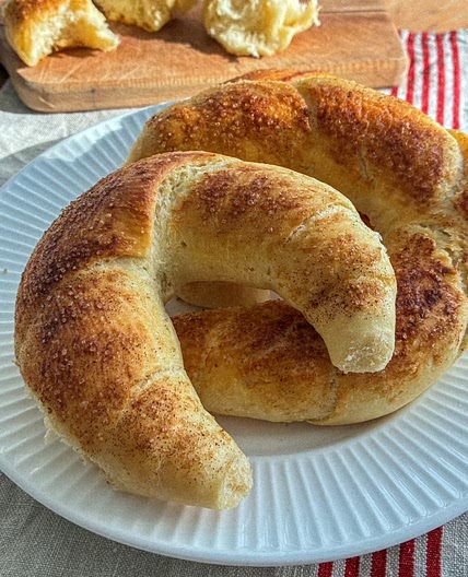 Viennese Breakfast Bread Croissants (Kipferl)