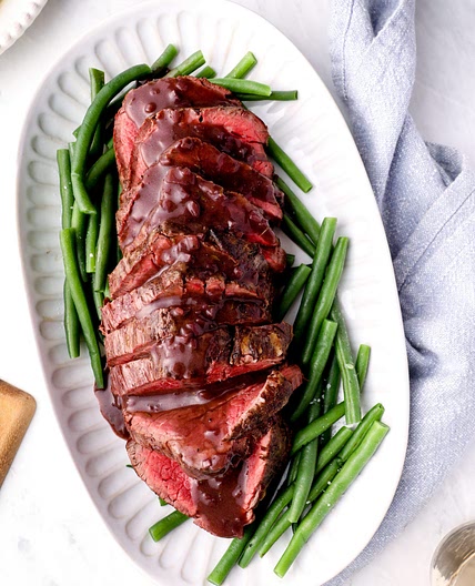 Roast Beef Tenderloin with Red Wine Sauce