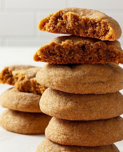 Big Soft Ginger Cookies
