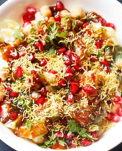 Papdi Chaat Recipe (Delhi Style Papri Chaat)