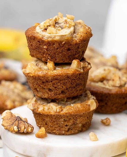 Banana Mini Muffins (VIDEO)