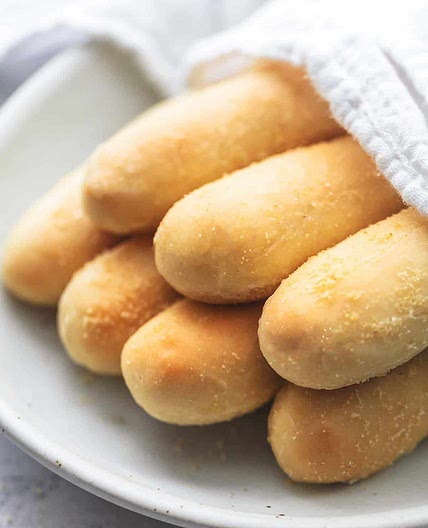 Olive Garden Breadsticks