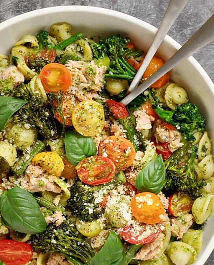 Broccolini Pasta with Tuna and Lemony Pesto