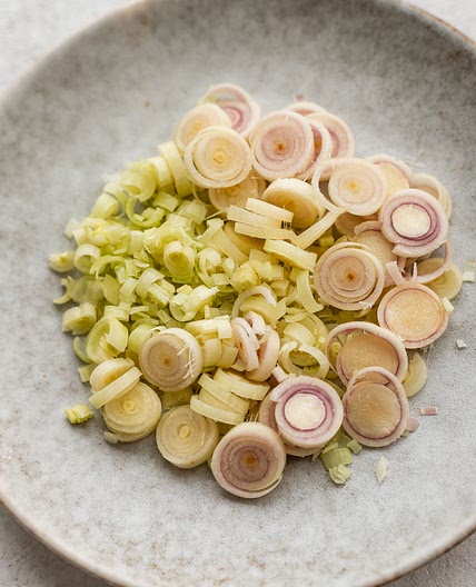 How to Use Lemongrass