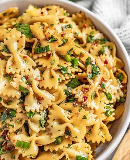 Spicy Thai Pasta Salad