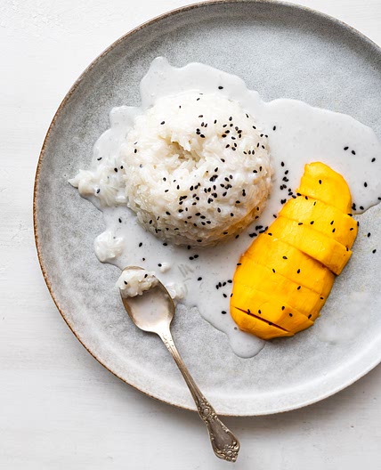 Ridiculously Good Mango Sticky Rice (Khao Niao Mamuang)