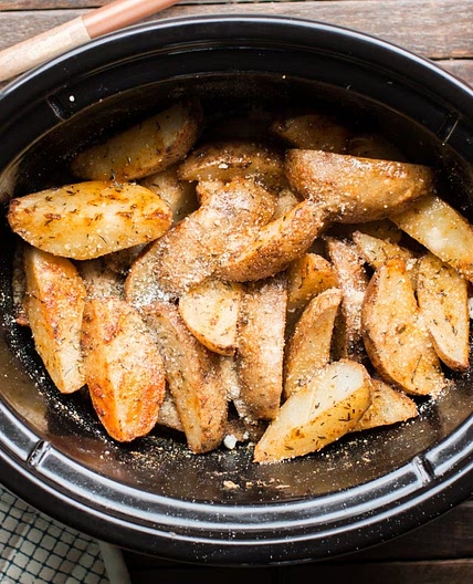 Slow Cooker Cajun Parmesan Potatoes