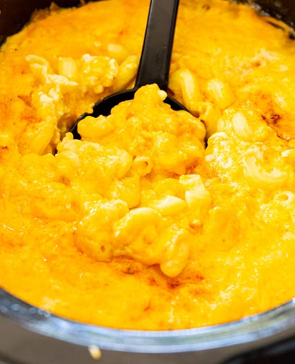 Trisha Yearwood's Slow Cooker Mac and Cheese