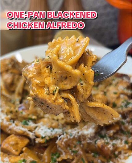 One-Pan Blackened Chicken Alfredo 