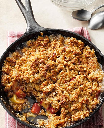 Rhubarb Crisp