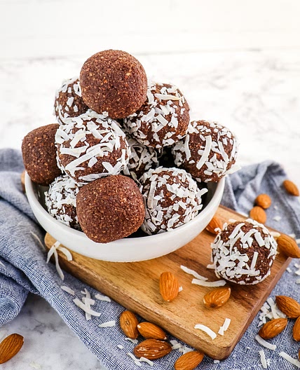 Chocolate Coconut Date Balls