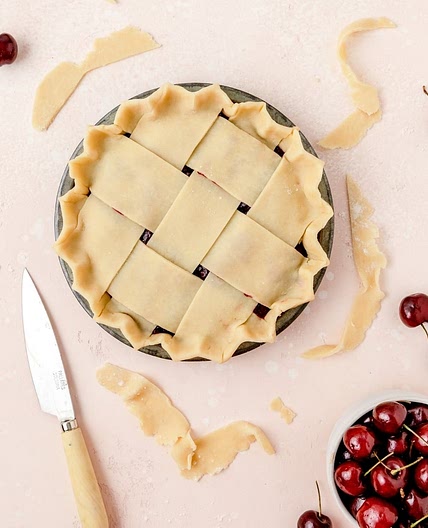 Homemade Flaky Pie Crust