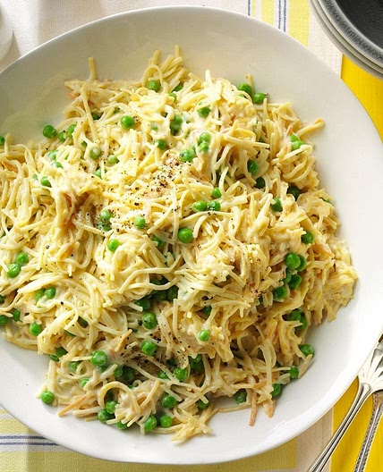Creamy Skillet Noodles with Peas