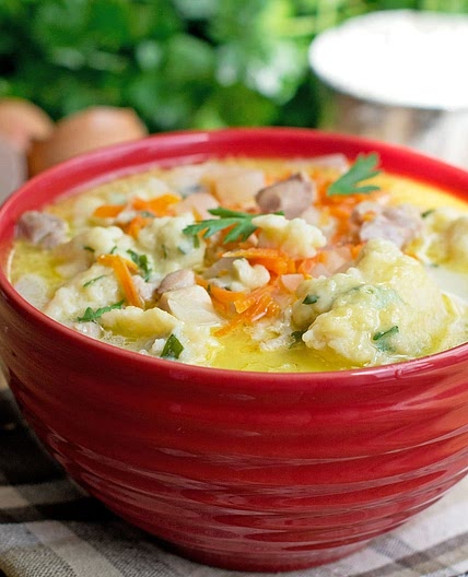 Easy Chicken and Dumpling Soup Recipe