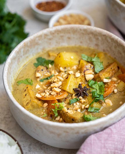 Vegan Massaman Curry with Tofu