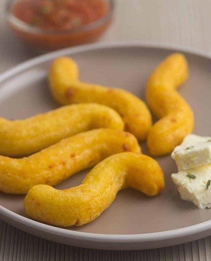 Panamanian Almojábanos