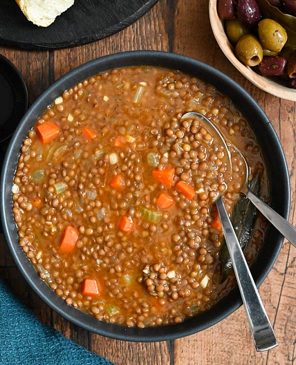 Fakes (Greek lentil soup recipe)