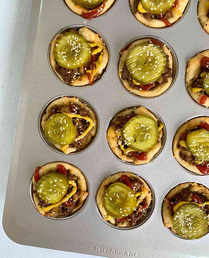 Cheeseburger Biscuit Cups