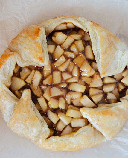 Vegan Apple Puff Pastry Galette