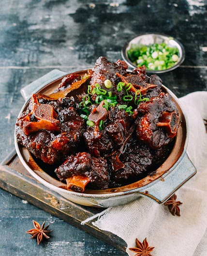 Chinese Braised Oxtails