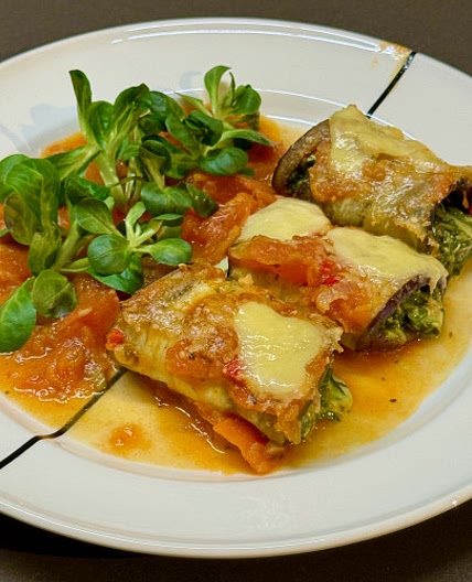 Cheesy Mediterranean eggplant cannelloni