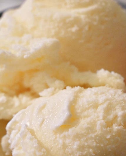 Easy, 3-Ingredient Vanilla Ice Cream - No Special Equipment Required!