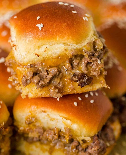 Cheeseburger Sliders (Easy, 30-min Recipe)