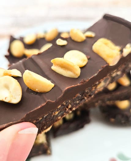 Easy Peanut Butter & Date Chocolate Brownie Bars