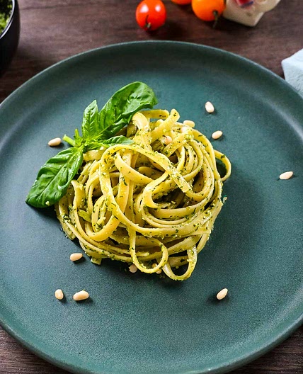 Pasta al Pesto (20-Minute Vegan Recipe)