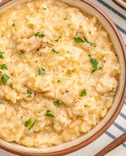 Instant Pot Cheesy Chicken and Rice