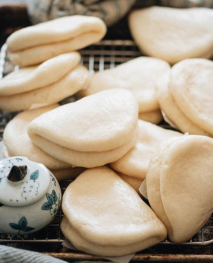 How to Make Steamed Bao Buns (Gua Bao Buns)