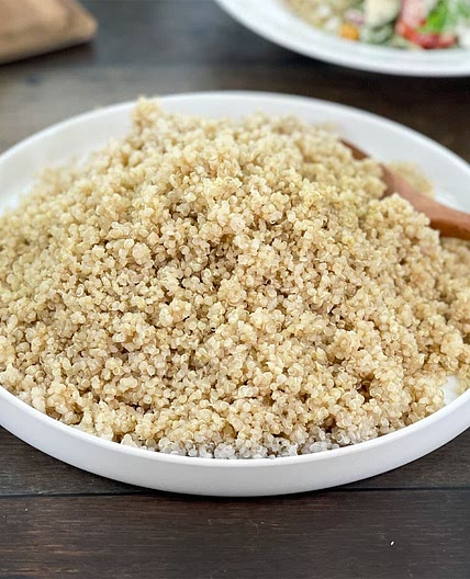 How to Cook Quinoa on the Stove (Recipe)