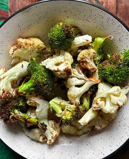 Easy Air Fryer Broccoli and Cauliflower