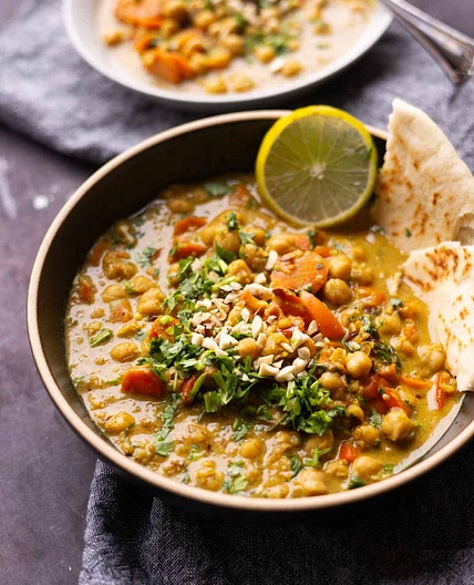 Chickpeas in Turmeric Peanut Butter Curry Recipe 1 Pot
