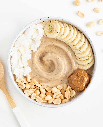 Peanut Butter Banana Smoothie Bowl