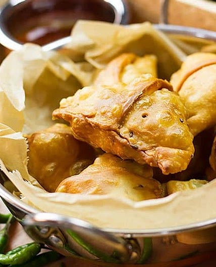 Easy Chicken Samosa Recipe