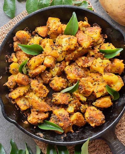 Bombay Potatoes (Spicy Indian Roast Potatoes)