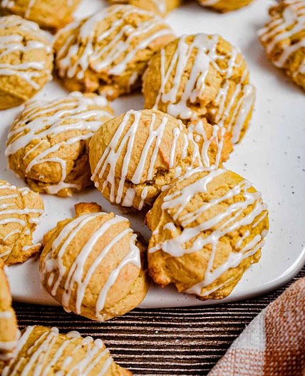 Soft Sourdough Pumpkin Spice Cookies